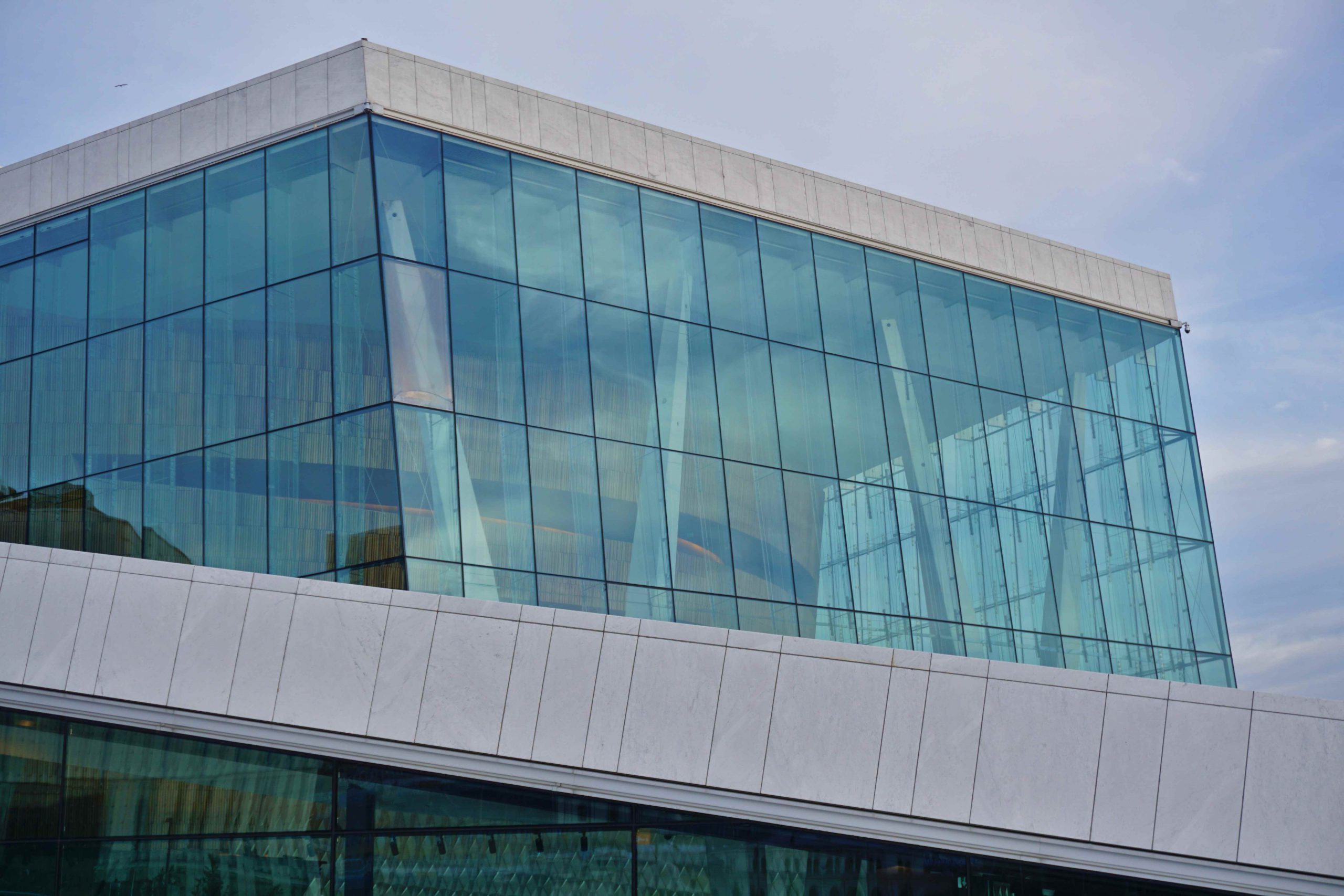oslo-opera-house-designed-by-snohetta_11zon
